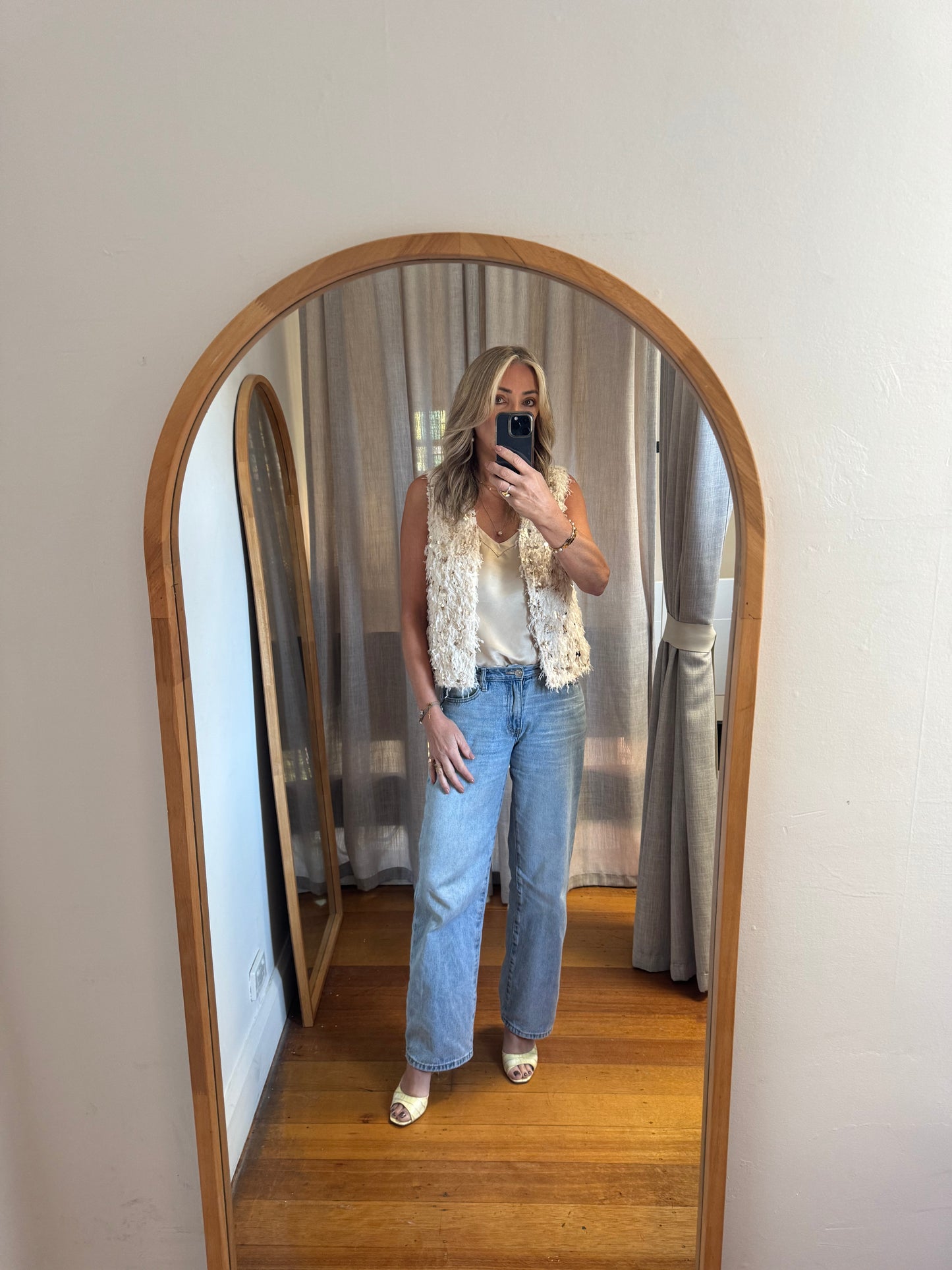 Joey the Label Splendour Vest - Size 8