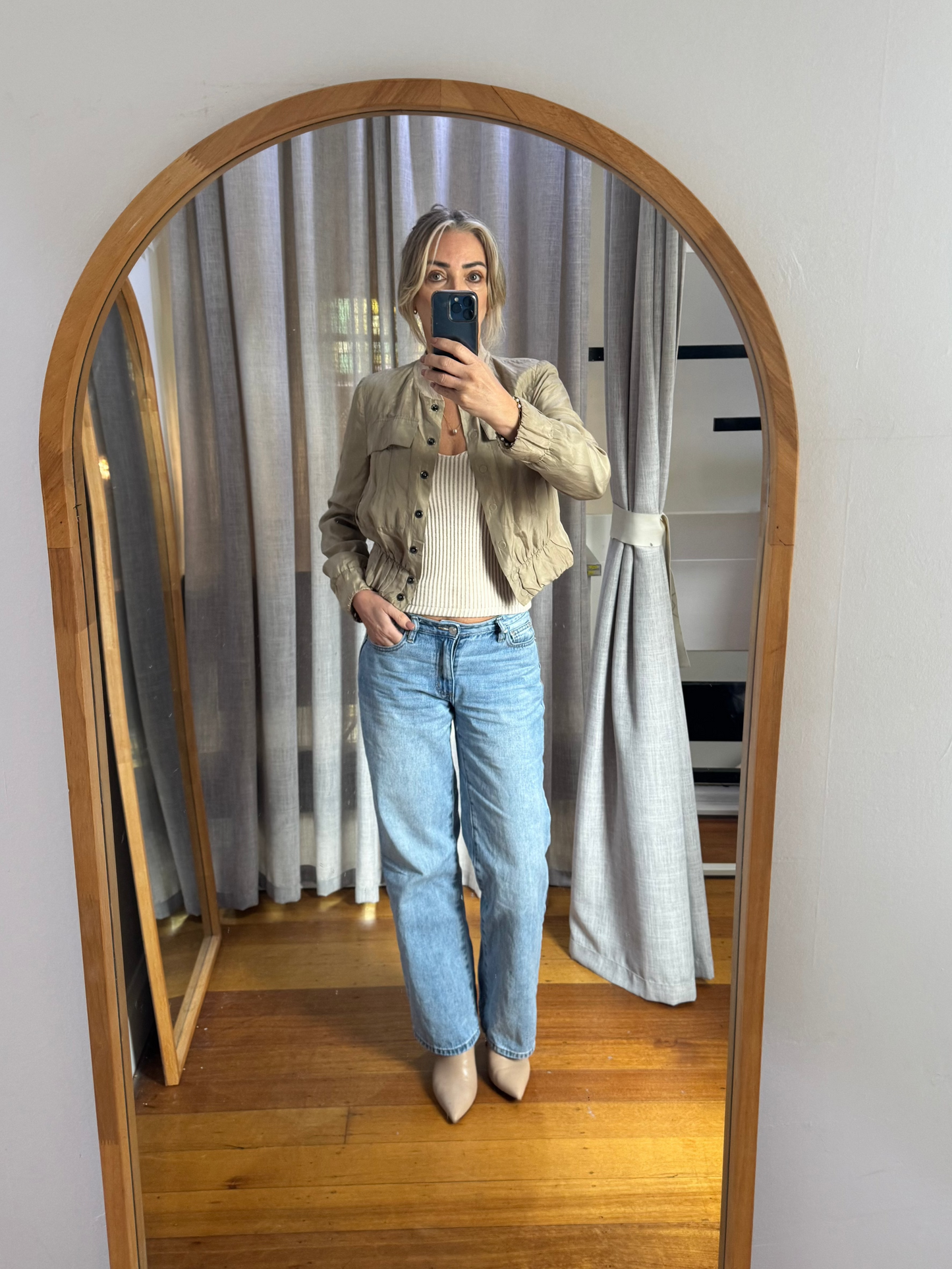 Scanlan Theodore Beige Silk Cropped Bomber Jacket - Size 10