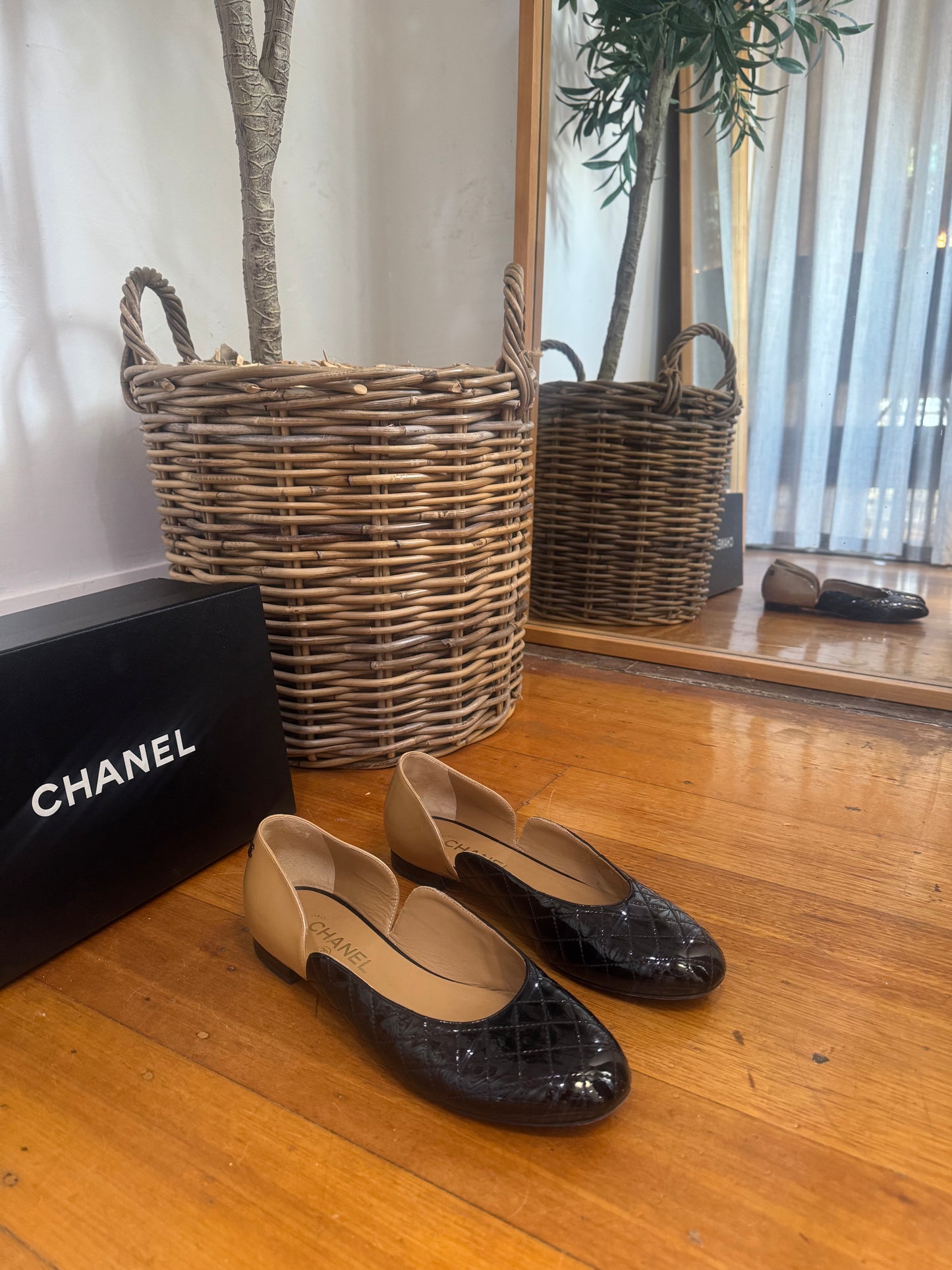 Chanel Tan & Black Quilted Ballet Flats in Box - Size 39C