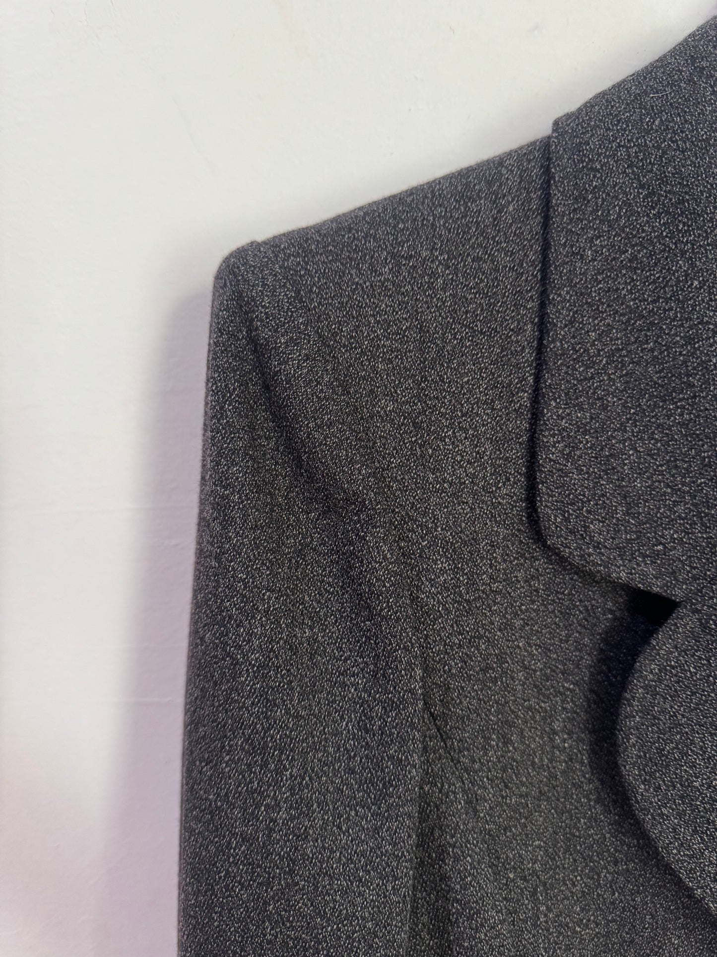 Chanel Grey Vintage 100% Wool Blazer - Size 38