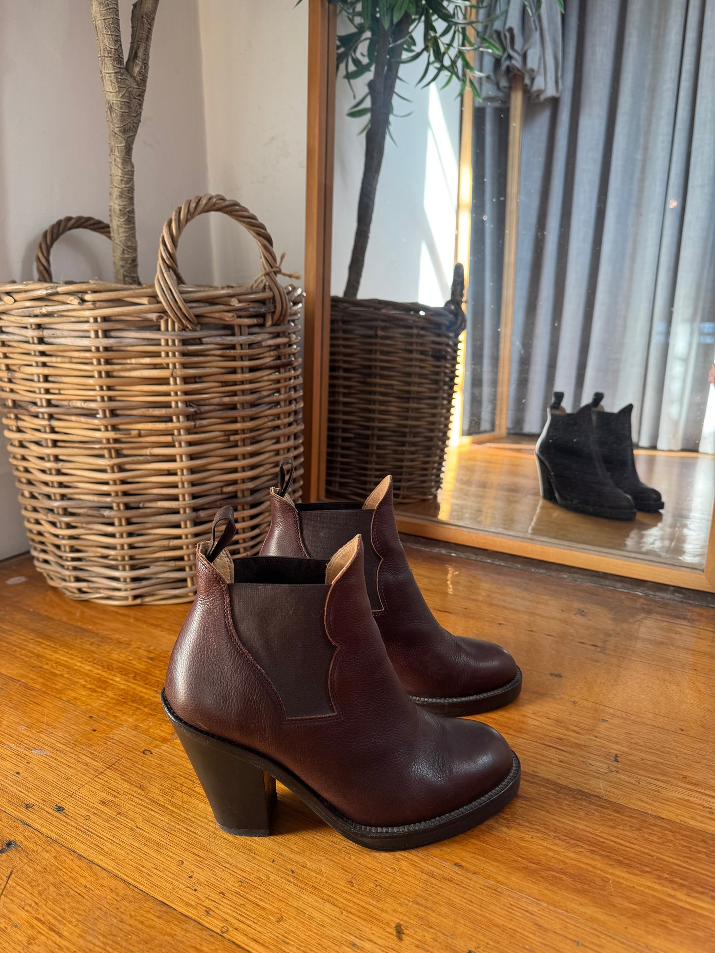 Acne Studios Star Leather Ankle Boots - Size 38
