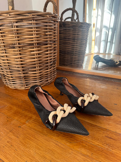 Scanlan Theodore Nero Kitten Heel with Resin Detail - Size 38