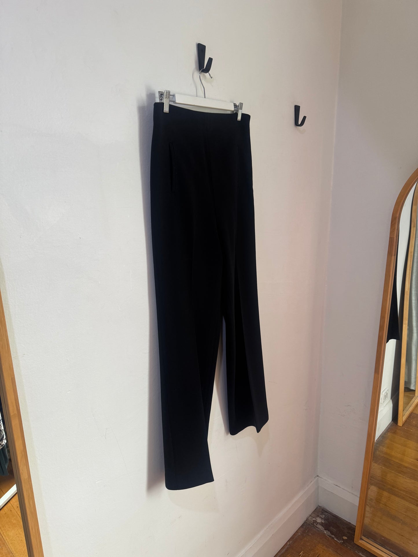 Scanlan Theodore Black Tailored Pant - Size 8