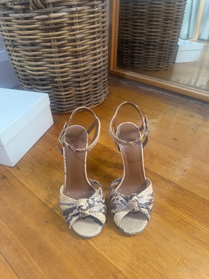 Scanlan Theodore Ecru Knot Front Sandal - Size 37
