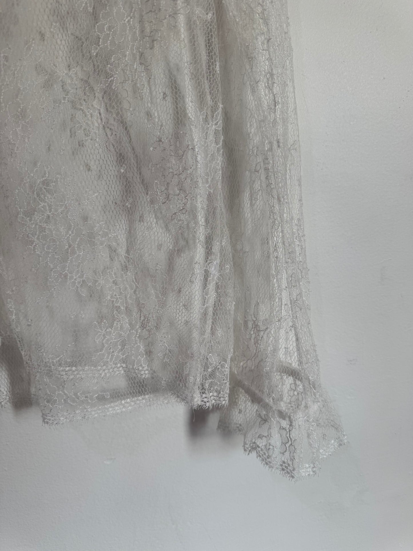 Scanlan Theodore White Lace Top - Size S