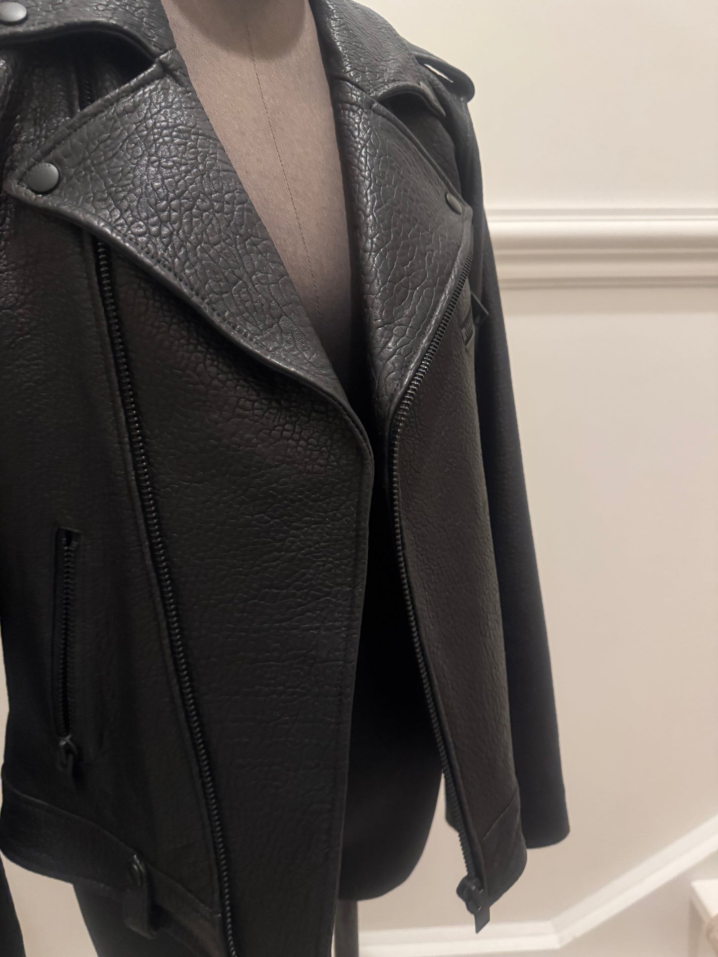 Ena Pelly Minimalist Leather Biker Jacket - Size L