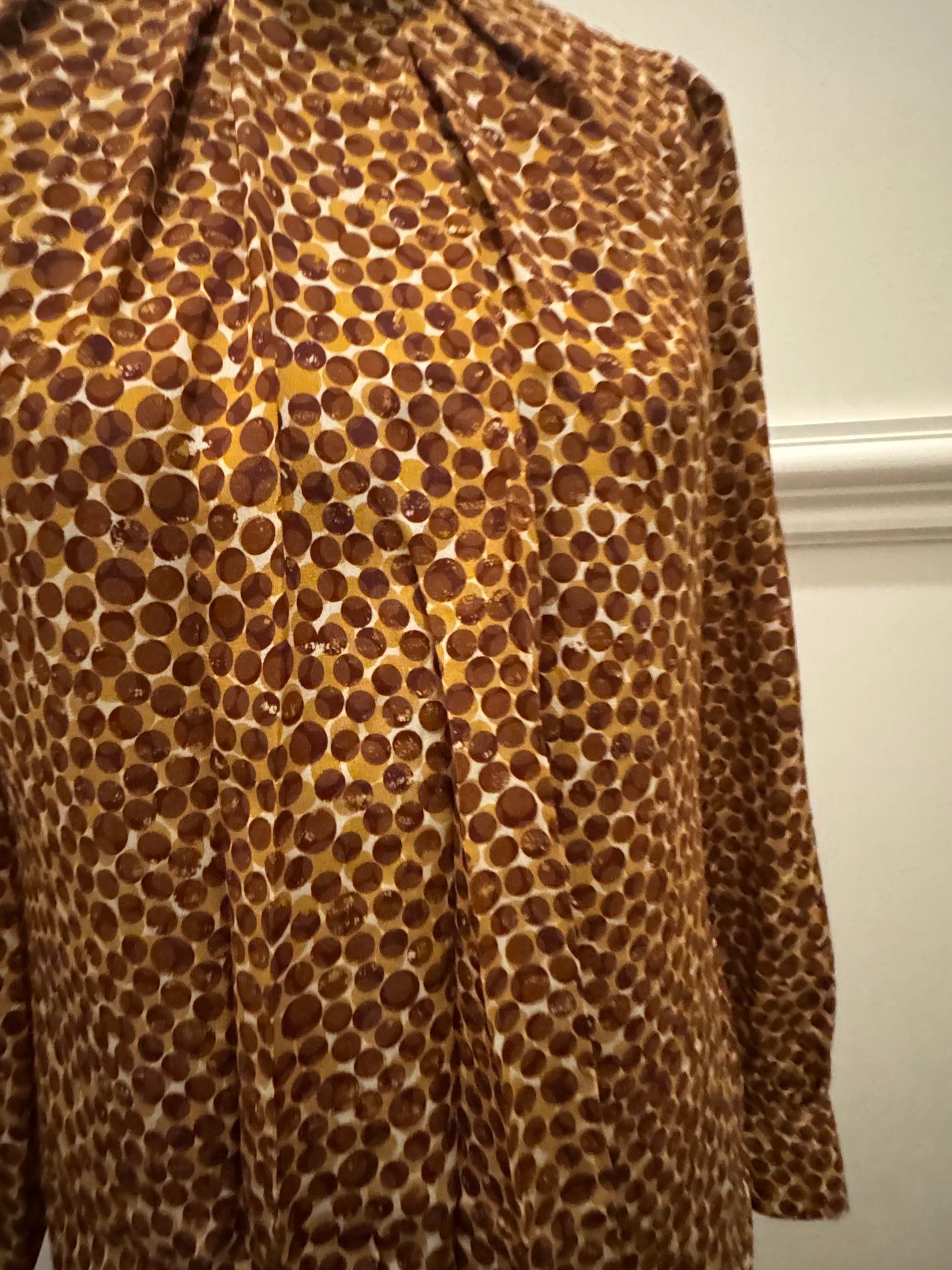 Anna Thomas 100% Silk Spot Blouse - Size 6