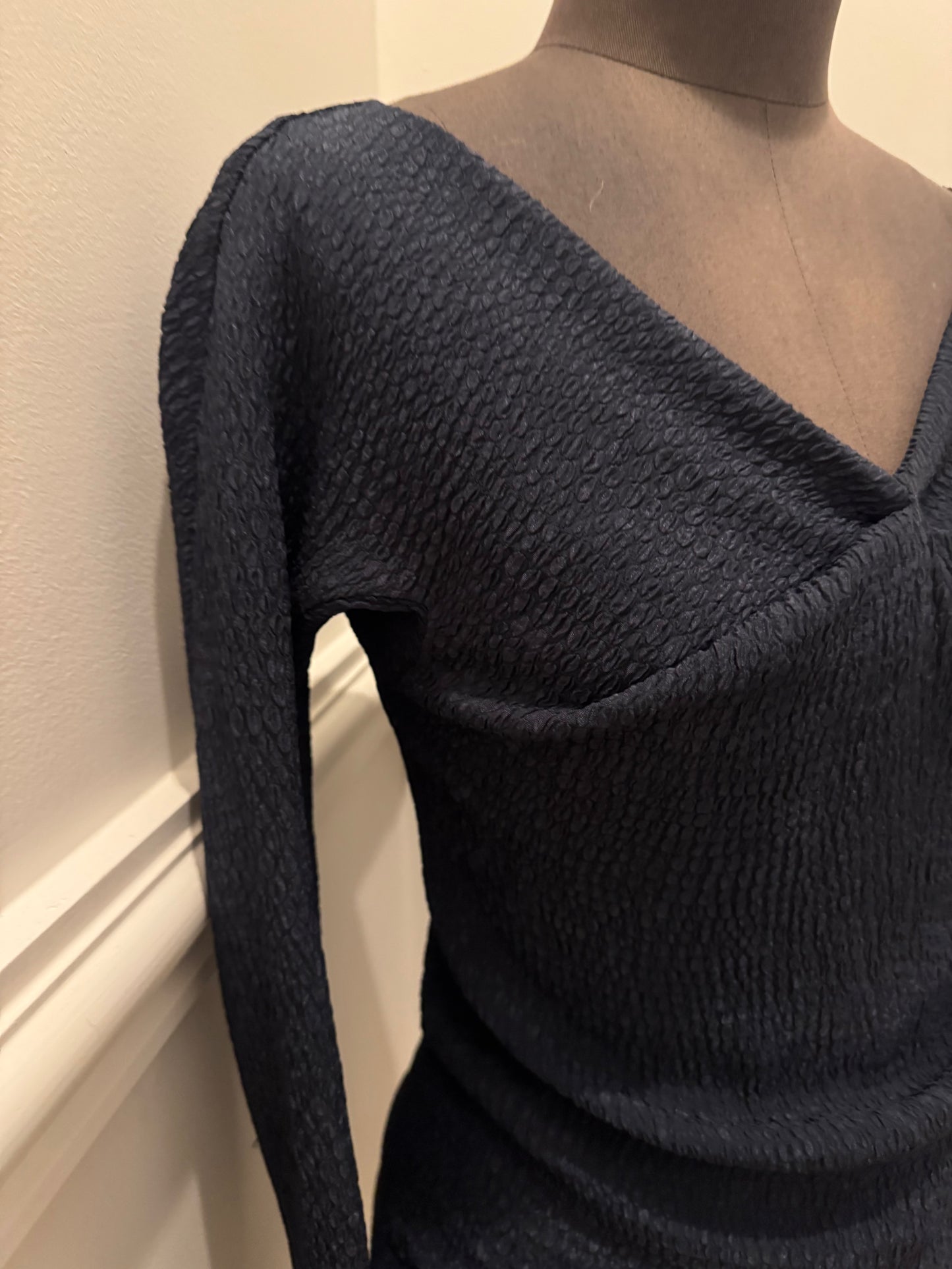 Scanlan Theodore Navy Textured Top - Size 6