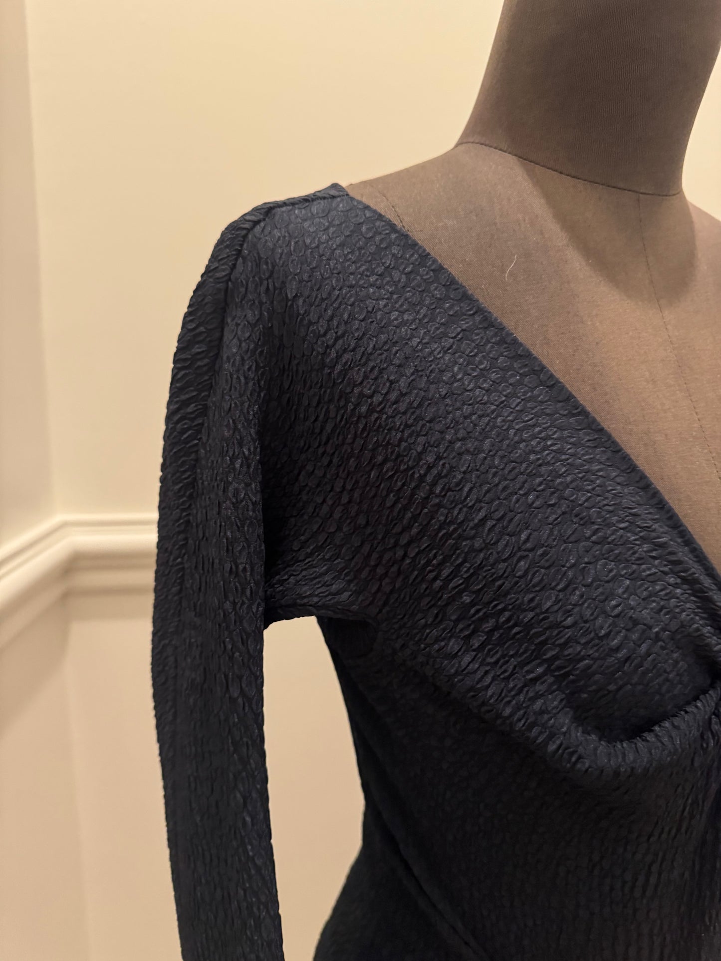 Scanlan Theodore Navy Textured Top - Size 6