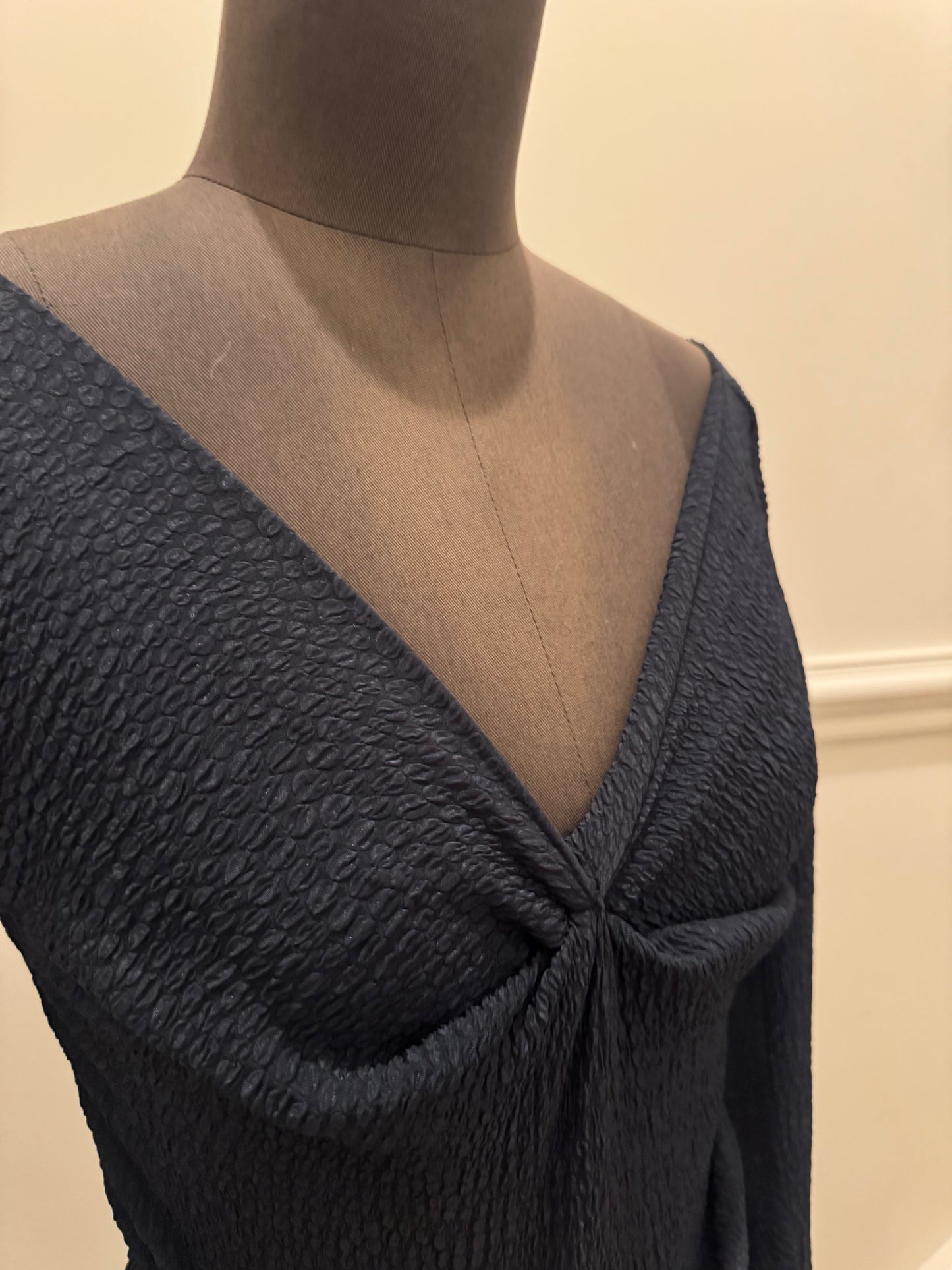 Scanlan Theodore Navy Textured Top - Size 6