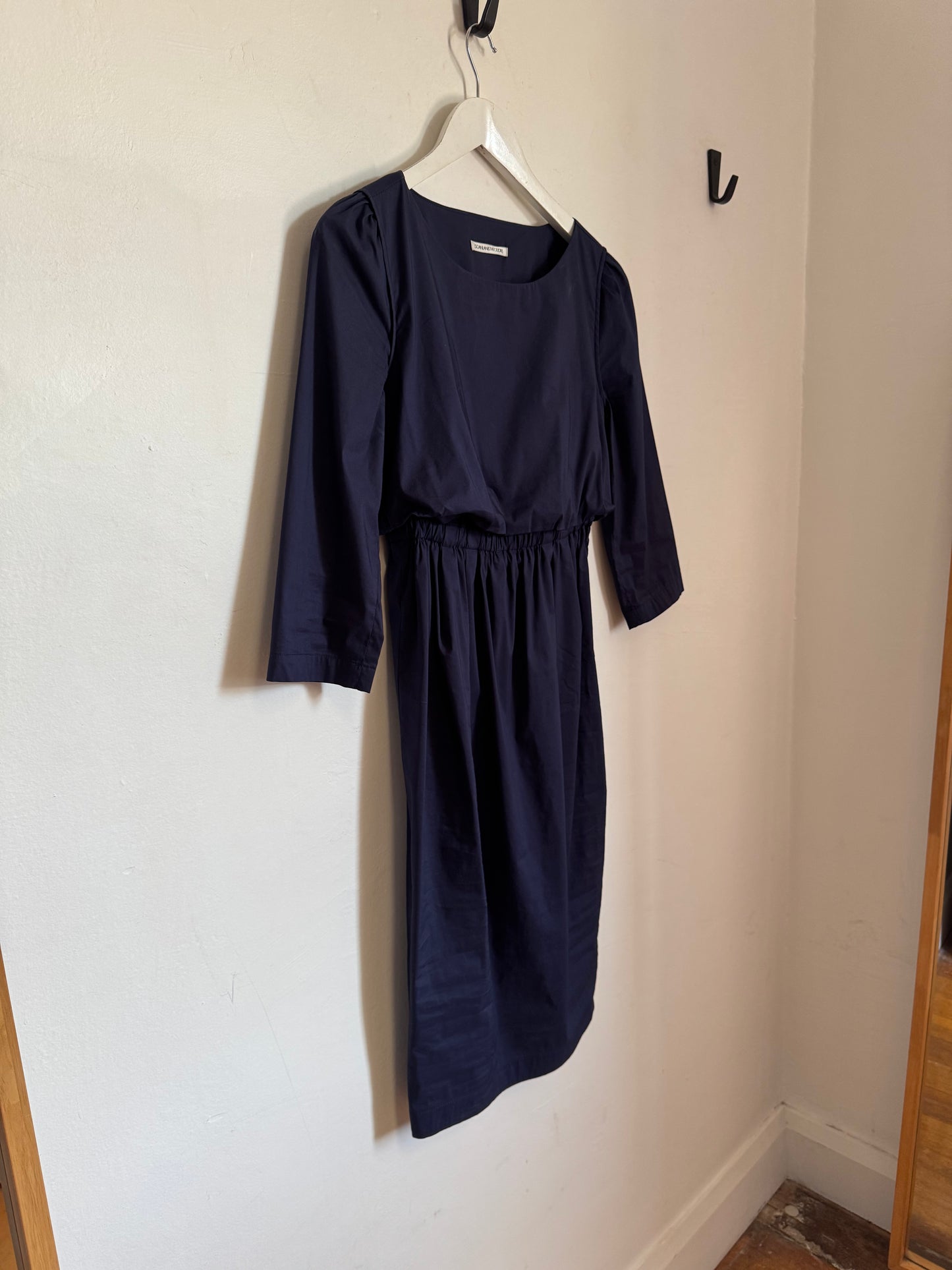 Scanlan Theodore Navy Long Sleeve Midi Dress - Size 8