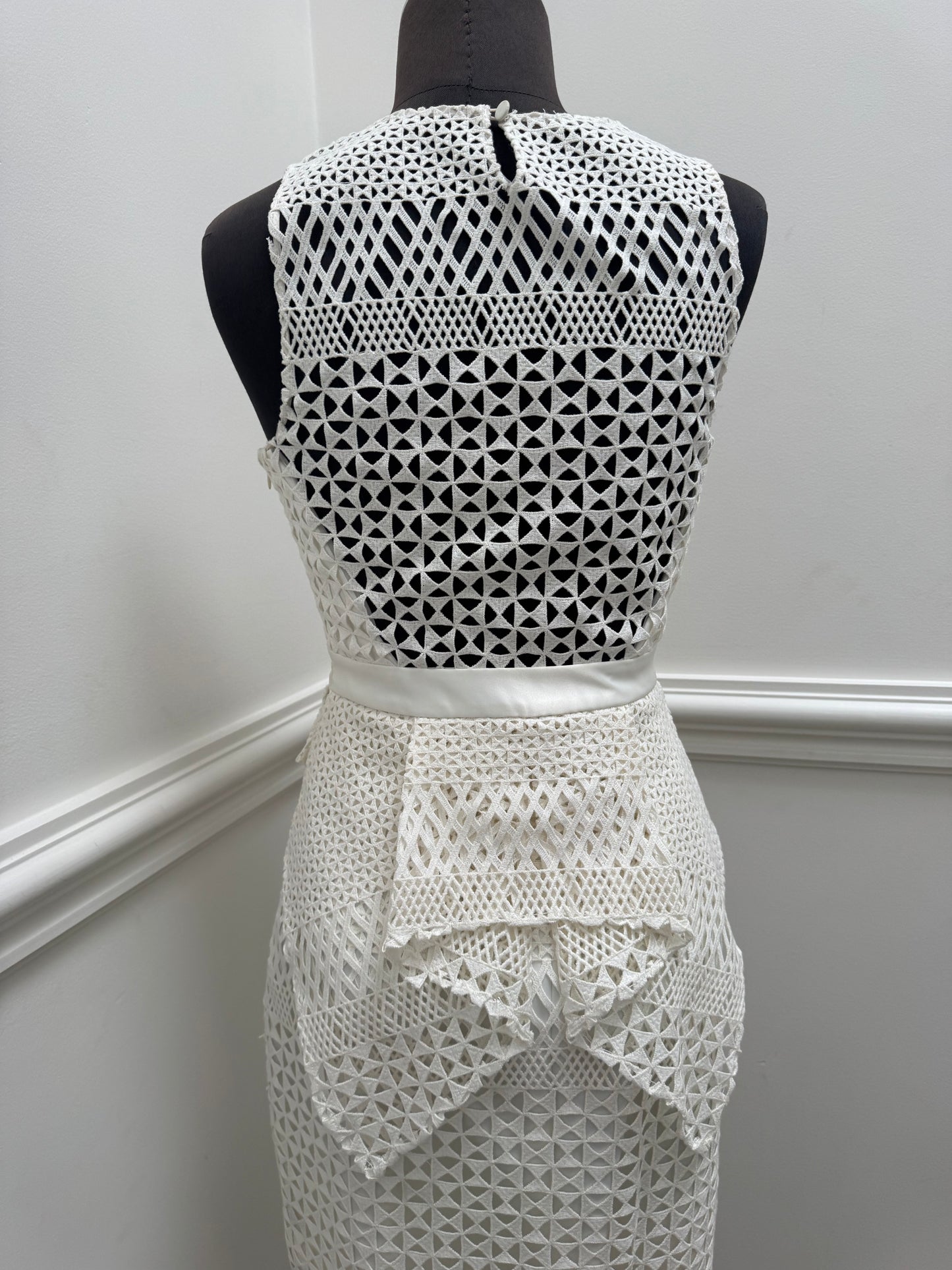 Thurley Cotton Lace Midi Dress - Size 8