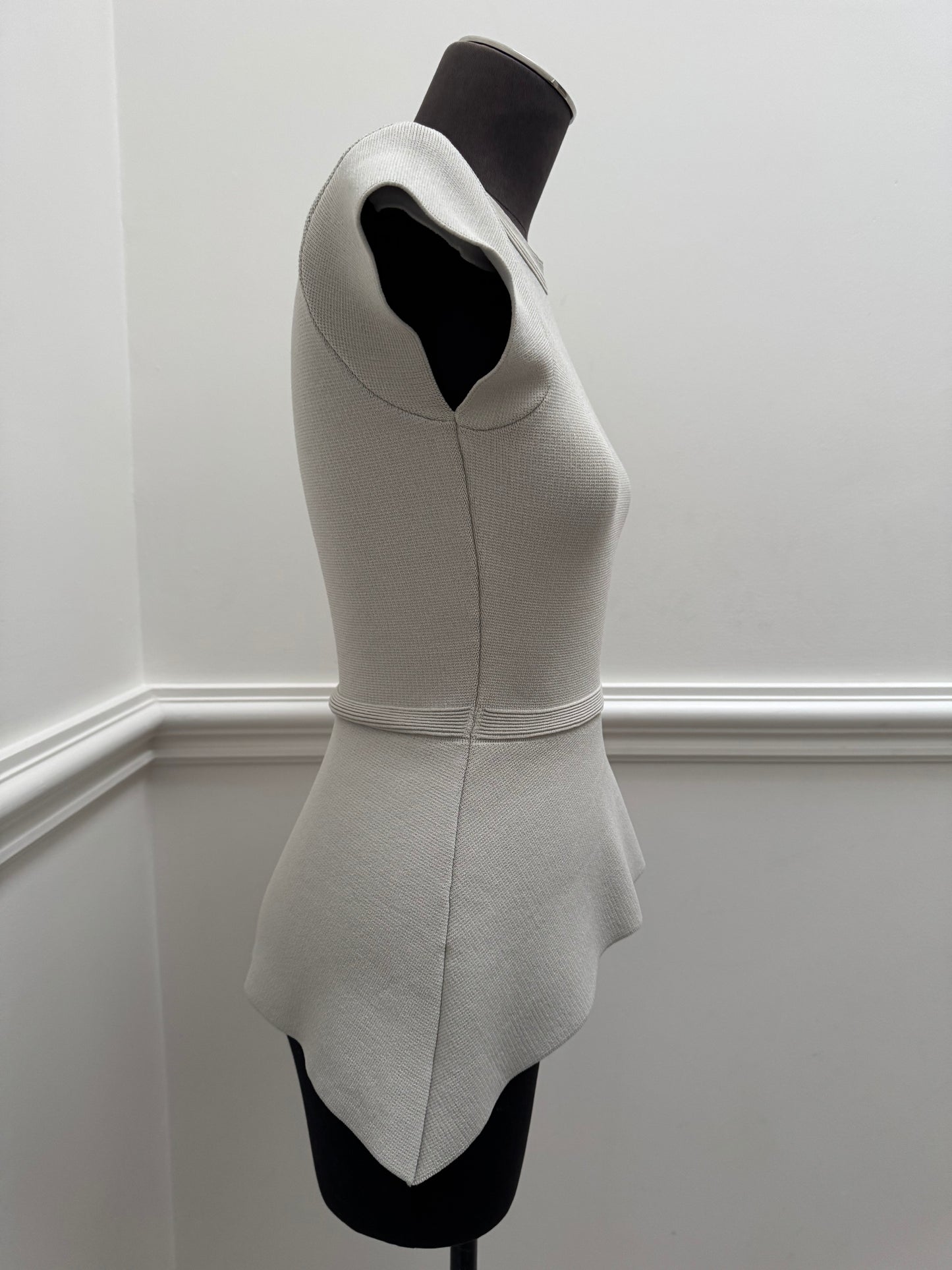 Scanlan Theodore Crepe Knit Peplum Top - Size S
