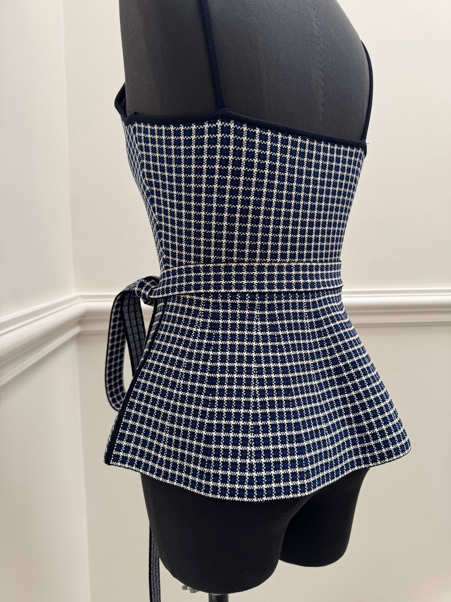 Scanlan Theodore Navy Crepe Knit Peplum Tank - Size S (Like New)