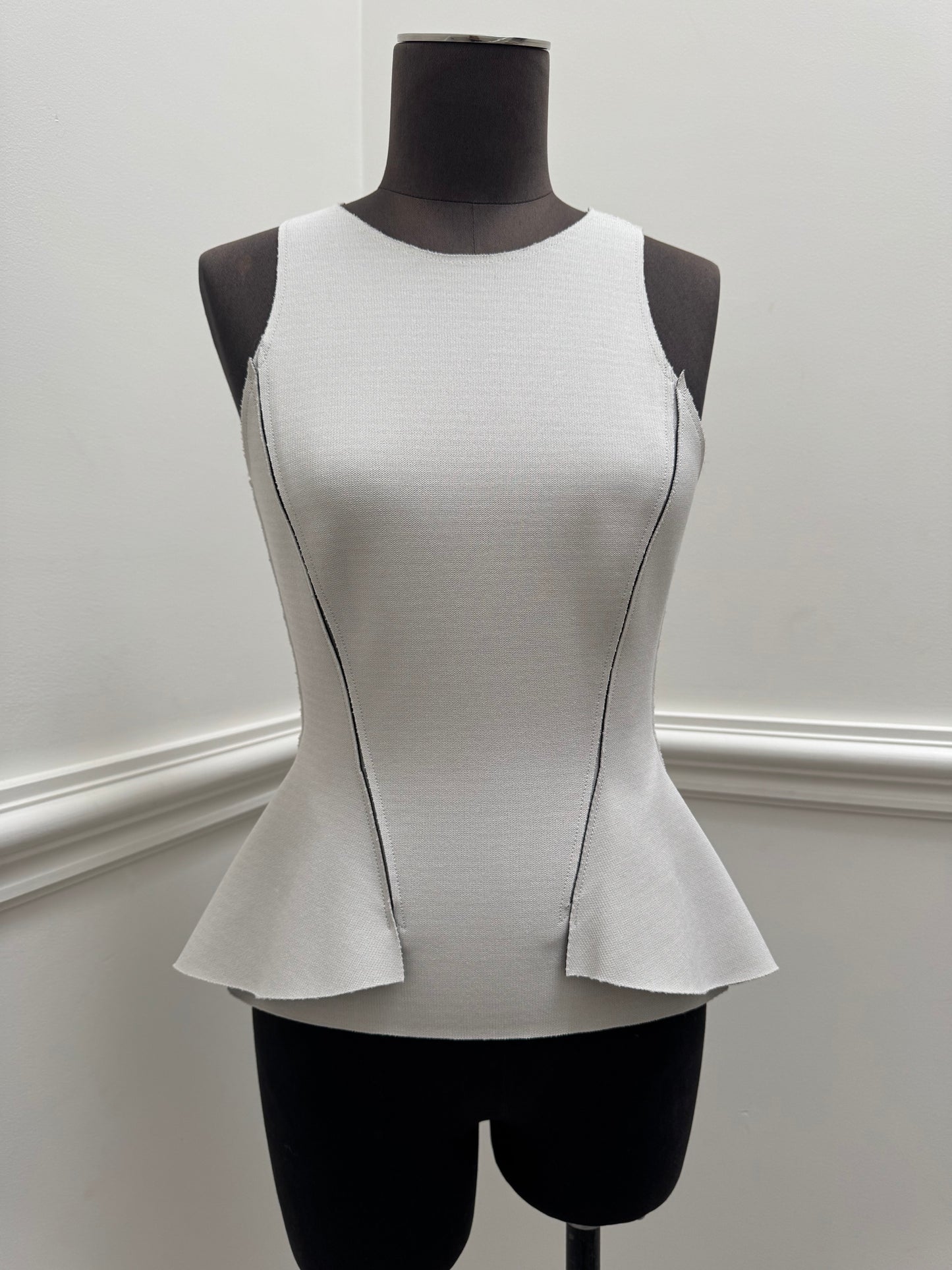 Scanlan Theodore Peplum Beige Tank - Size 8