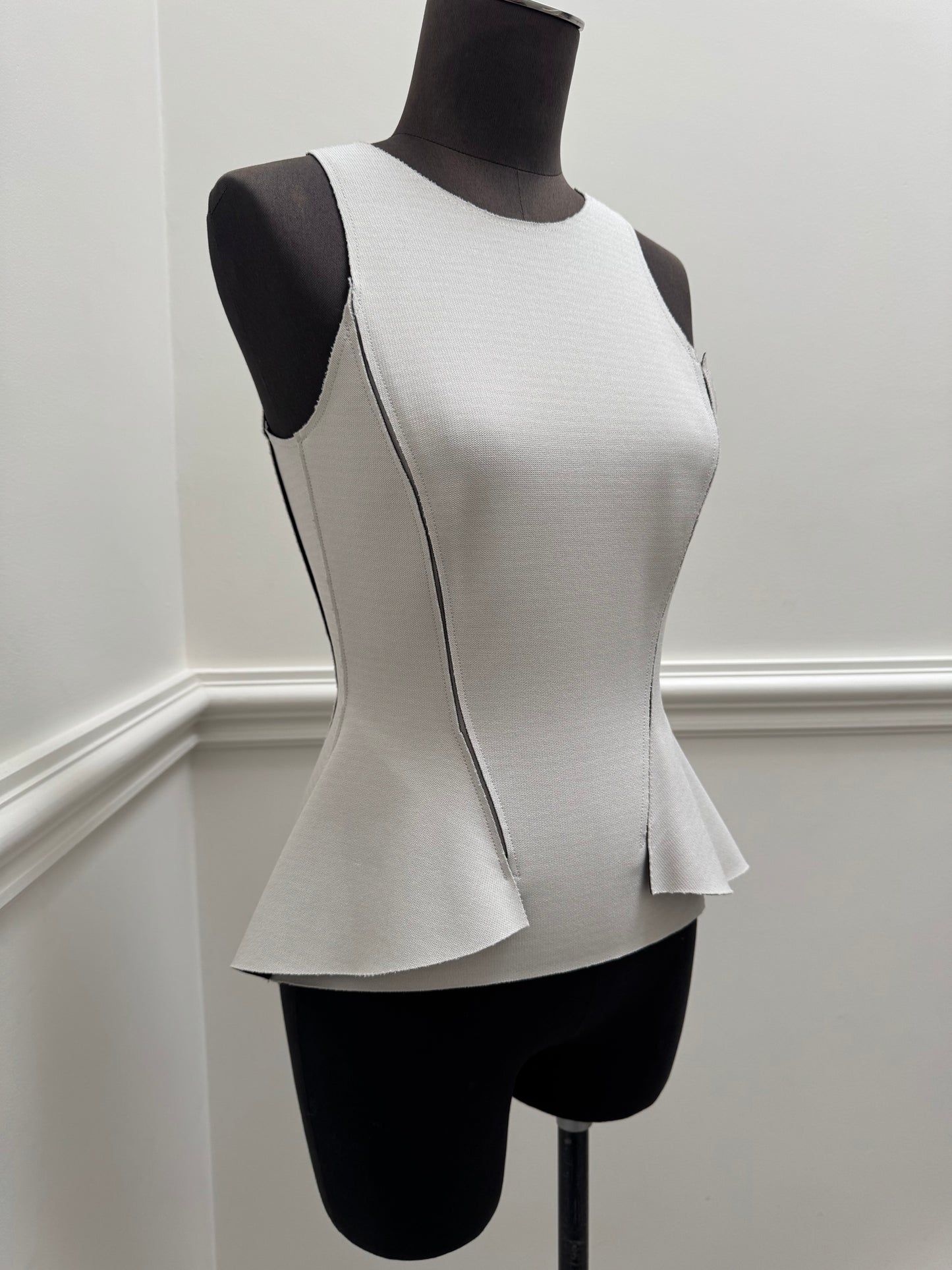 Scanlan Theodore Peplum Beige Tank - Size 8