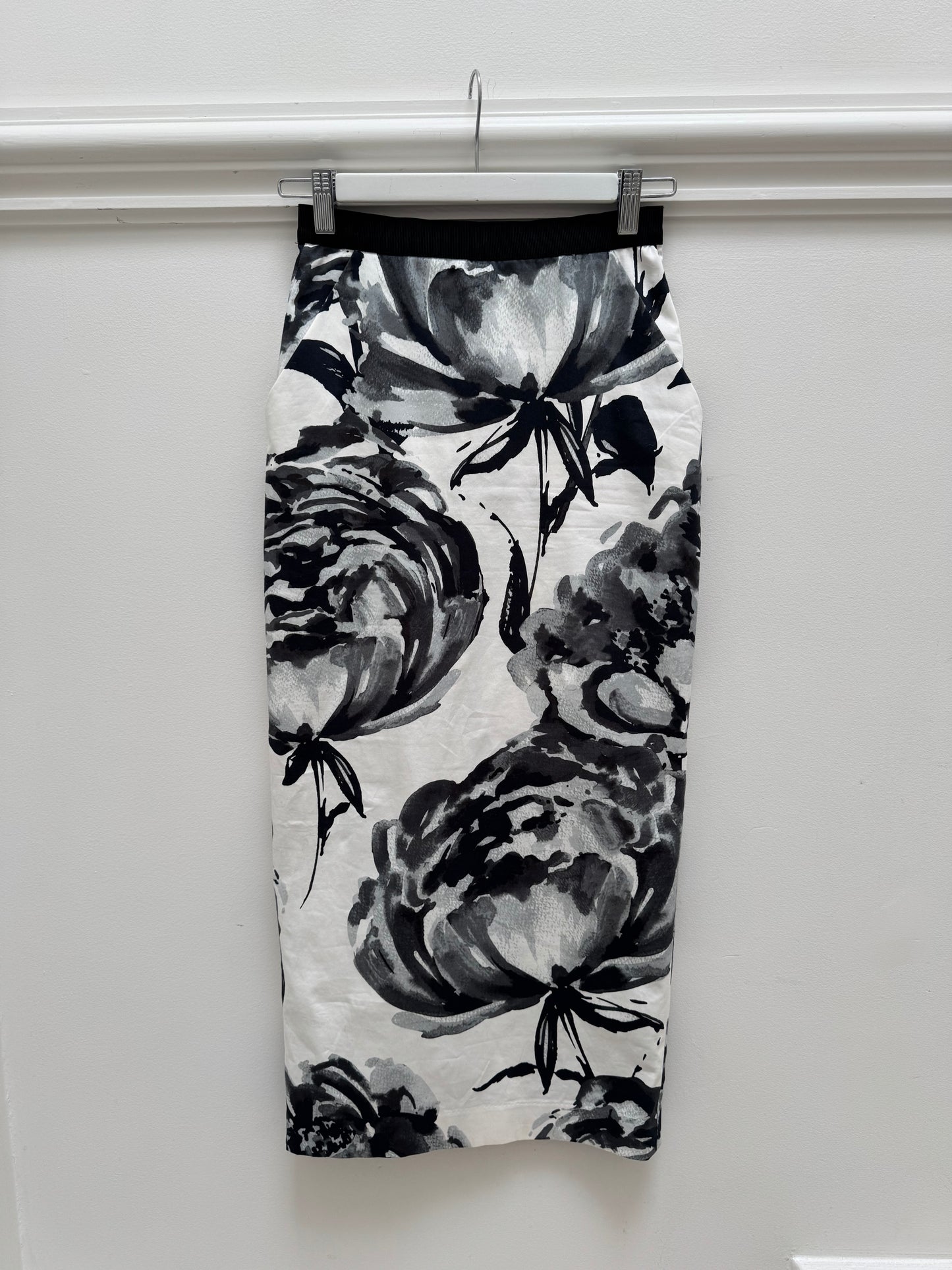 Scanlan Theodore Printed Pencil Skirt - Size 6