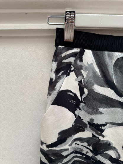 Scanlan Theodore Printed Pencil Skirt - Size 6