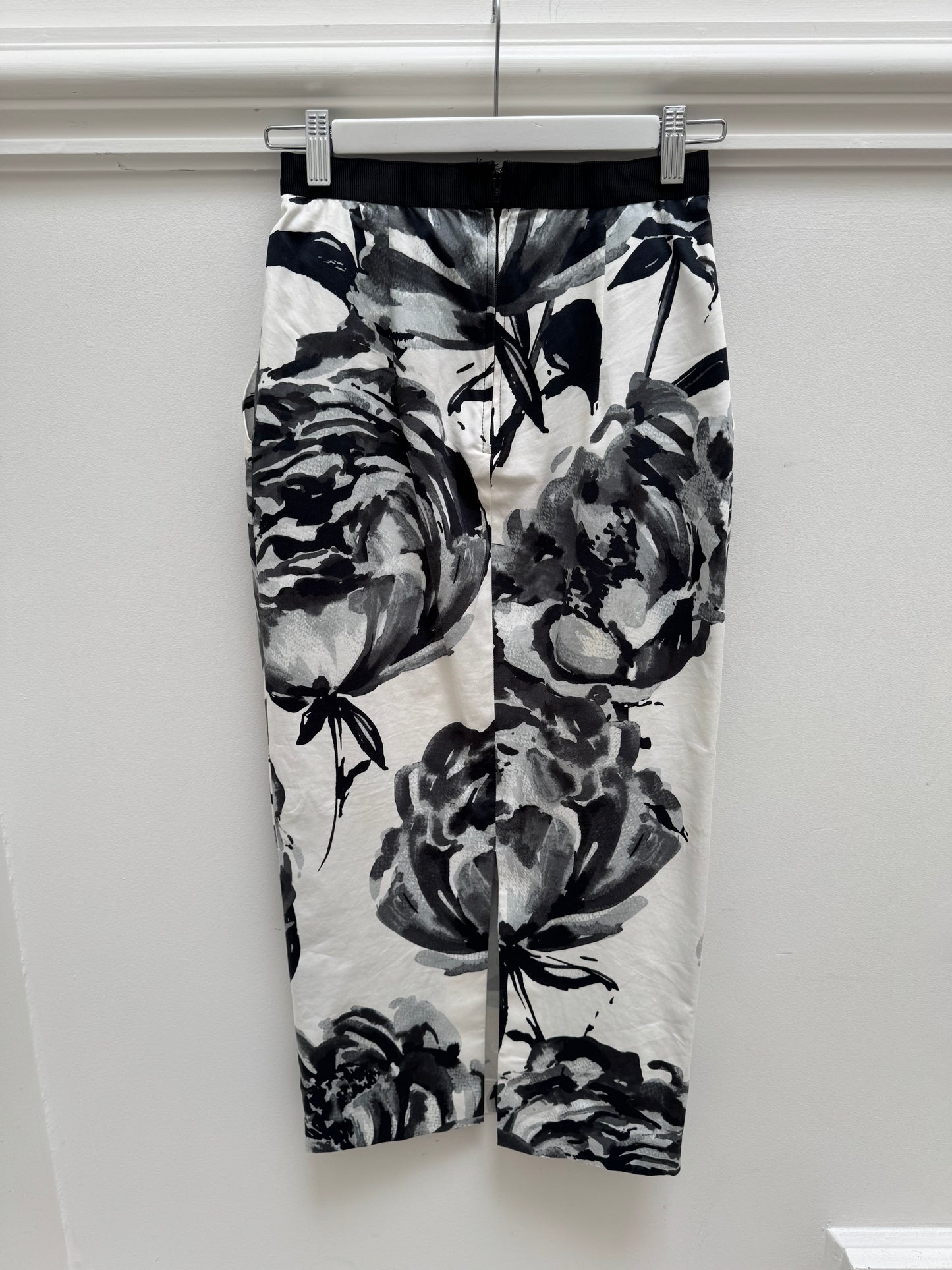 Scanlan Theodore Printed Pencil Skirt - Size 6
