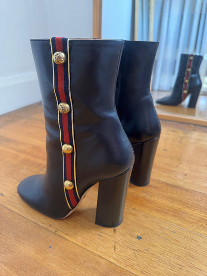 Gucci Authentic Leather Riding Boots - Size 41 (Box & Dust Bags included)