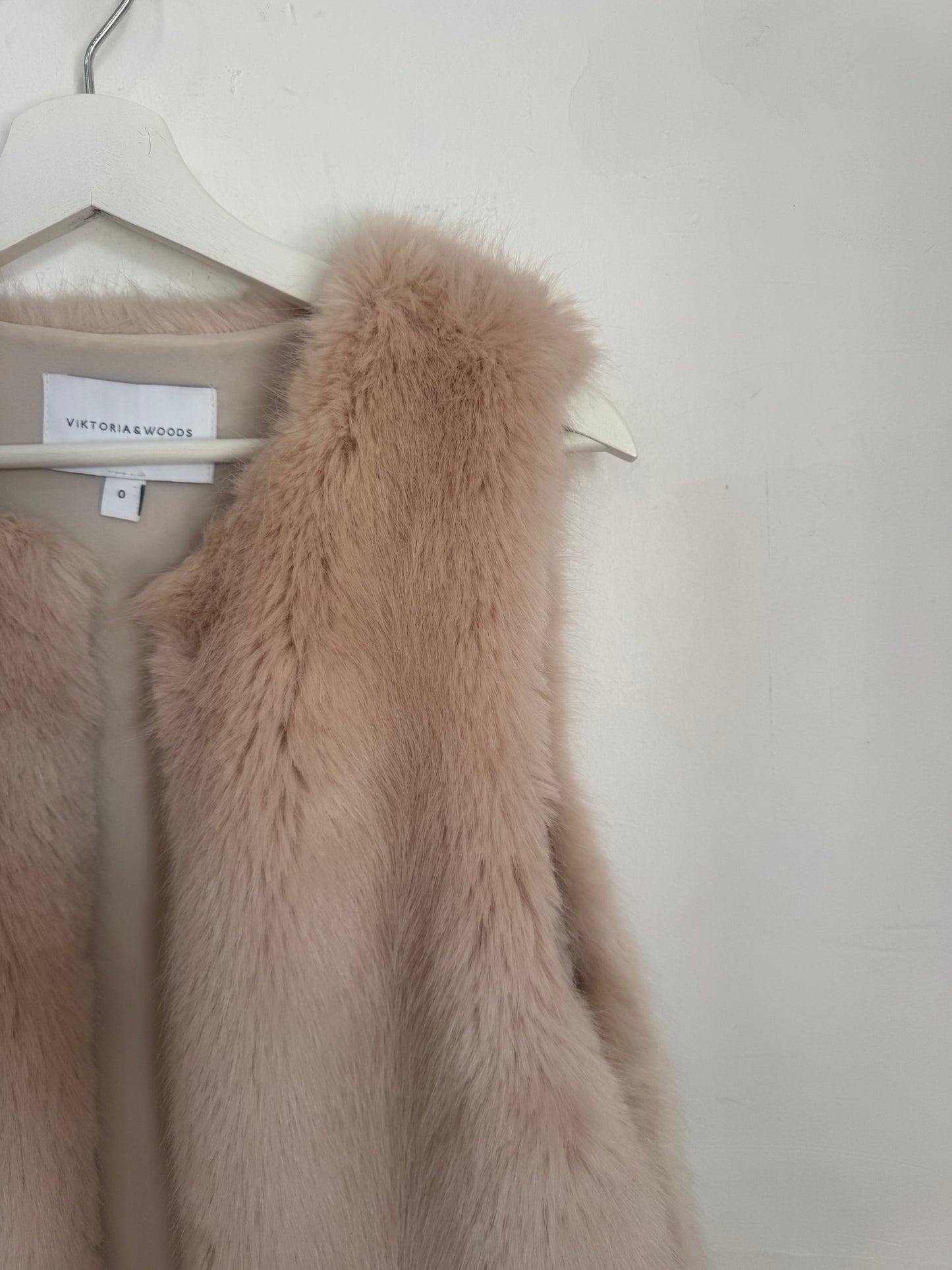 Viktoria & Woods Faux Fur Vest - Size 0