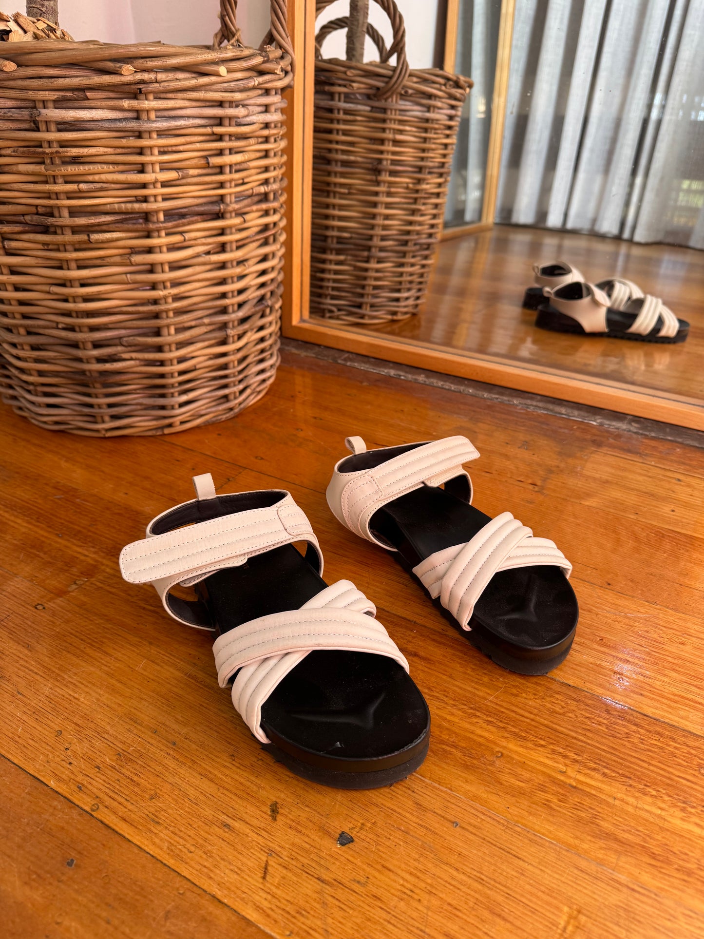 Von-Routte Bronte Sandals - Size 38