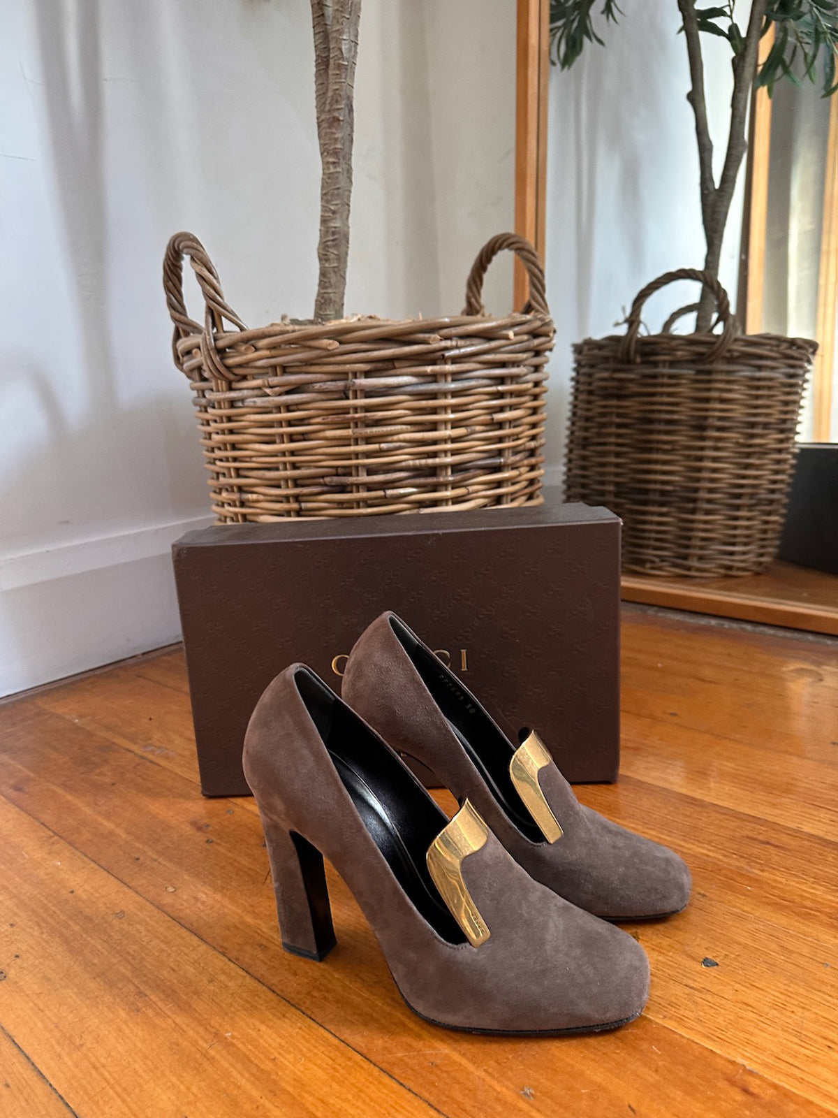 Gucci Chocolate Suede Loafer Pumps with Gold Detail in Box - Size 38