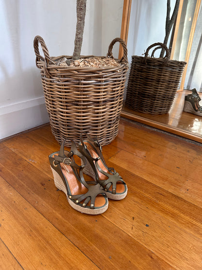 Bianca Buccheri Khaki Wedge Sandal - Size 37