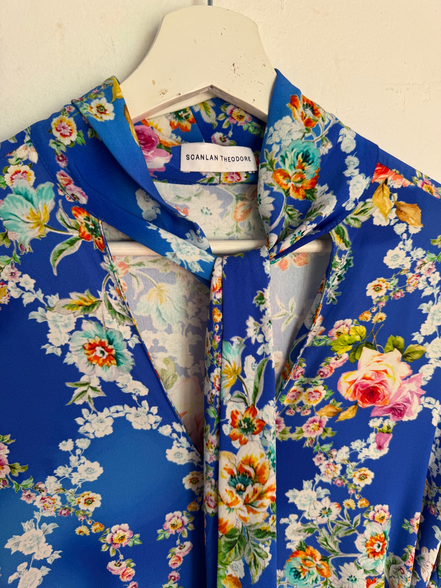 Scanlan Theodore Silk Floral Blue Dress with Tie Belt - Size 8