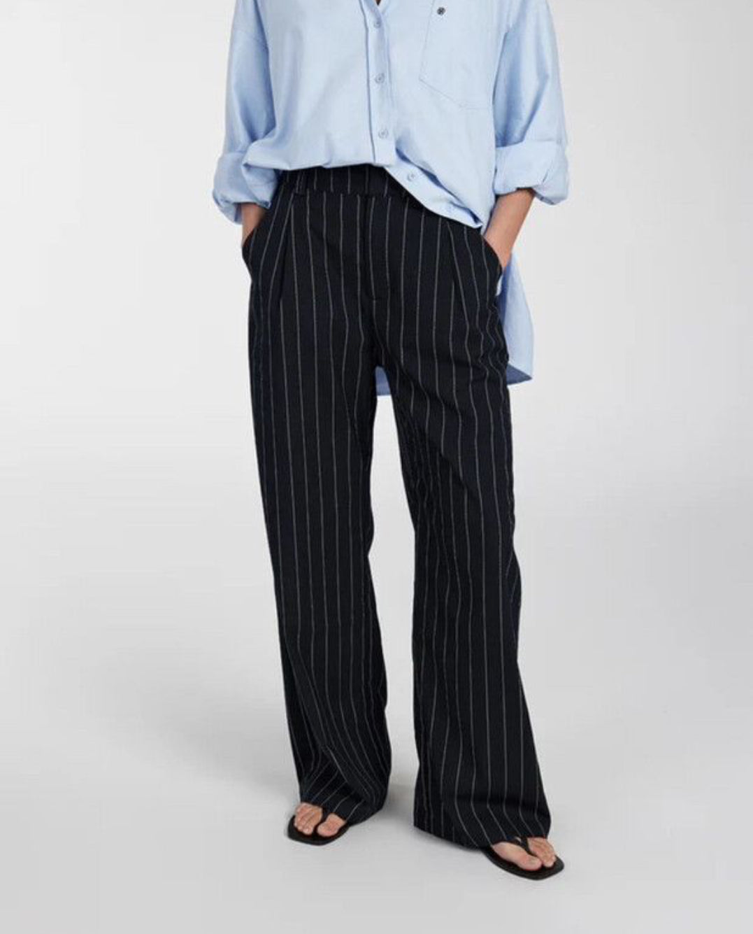 Dissh Navy Pinstripe Pants - Size 8