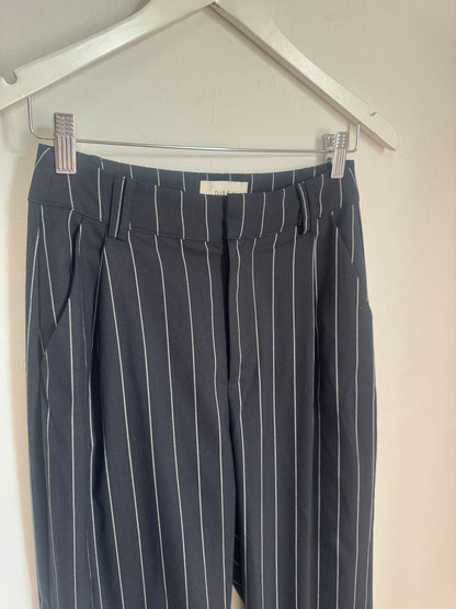 Dissh Navy Pinstripe Pants - Size 8