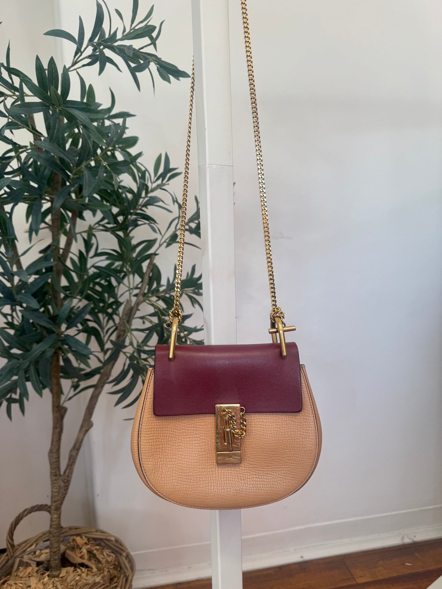 Chloe Drew Leather & Chain Cross Body Bag