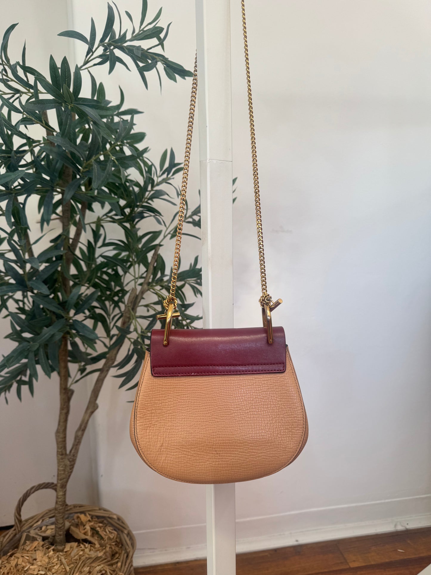 Chloe Drew Leather & Chain Cross Body Bag
