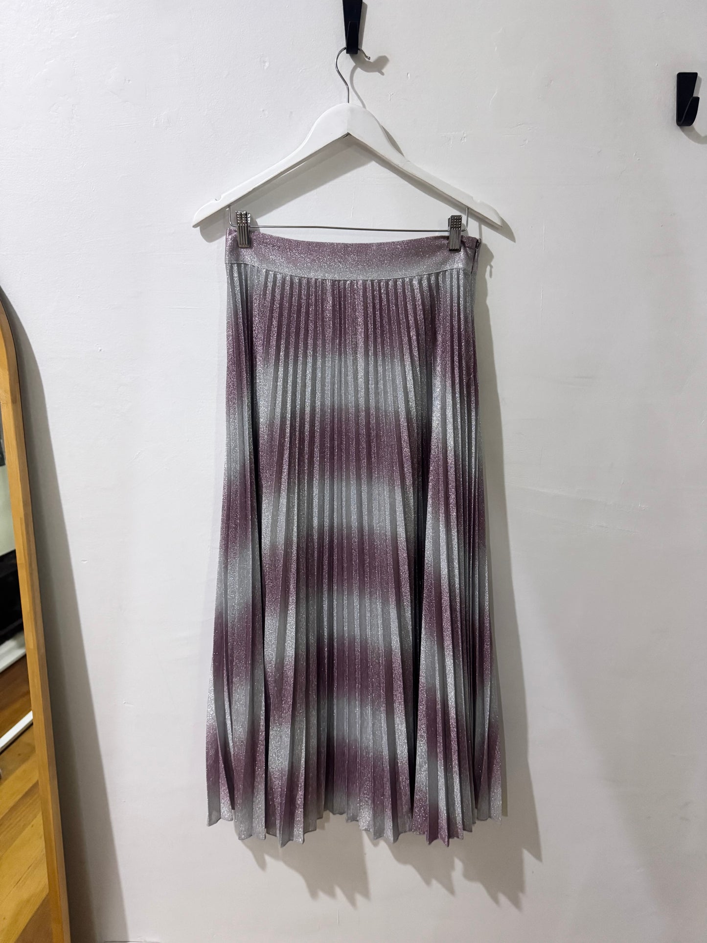 Sezane Dilo Pleated Silver/Pink Pleated Skirt - Size 38