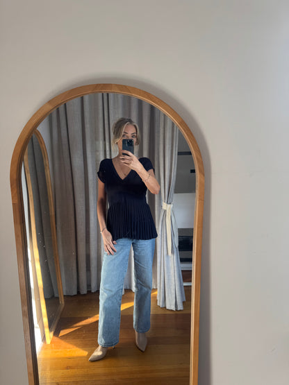 Scanlan Theodore Navy Deep V Neck Pleated Crepe Knit Top - Size S