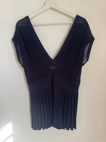 Scanlan Theodore Navy Deep V Neck Pleated Crepe Knit Top - Size S