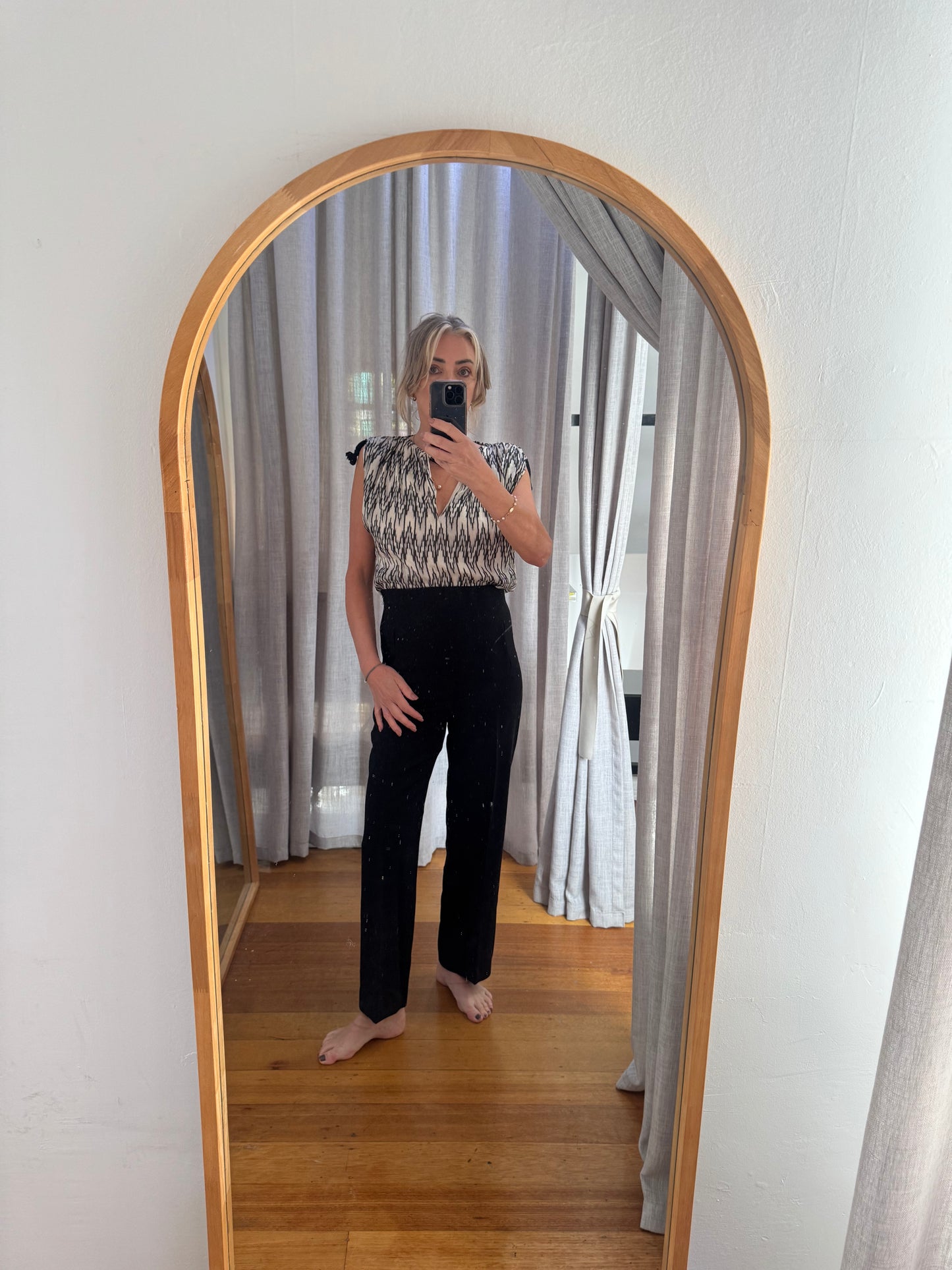 Scanlan Theodore Black Tailored Pant - Size 8