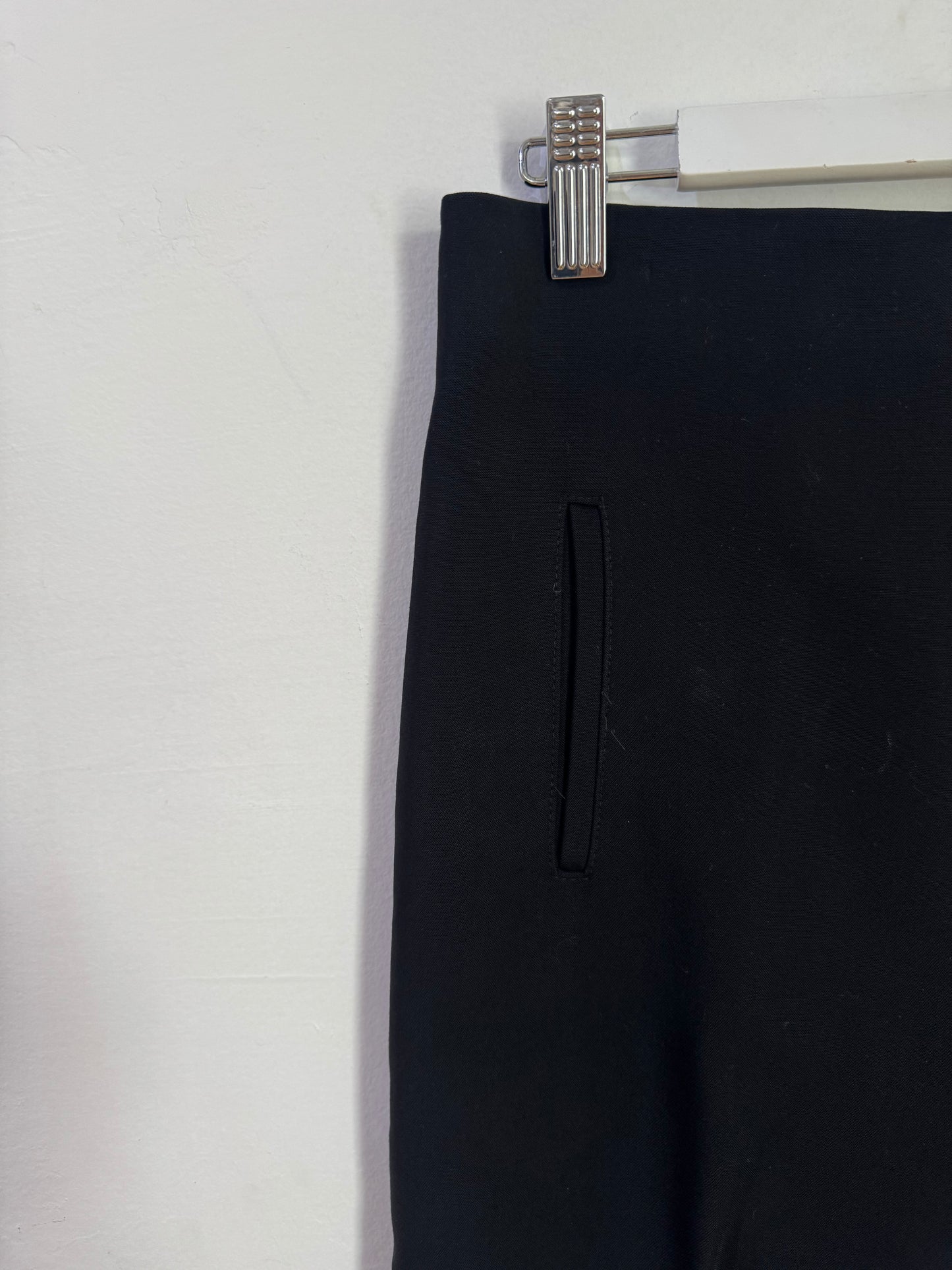 Scanlan Theodore Black Tailored Pant - Size 8