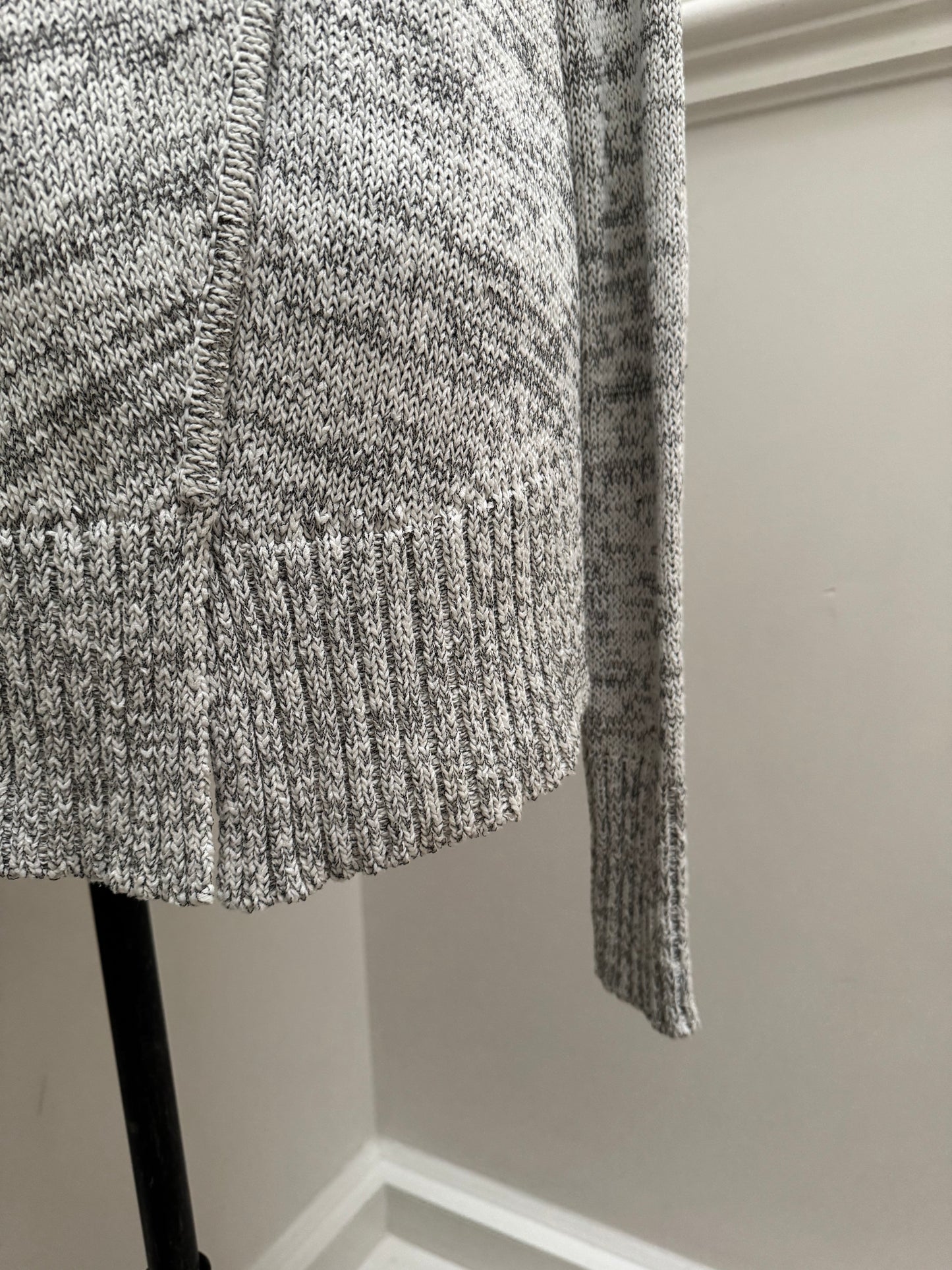 Viktoria & Woods Grey Cotton Knit - Size 1