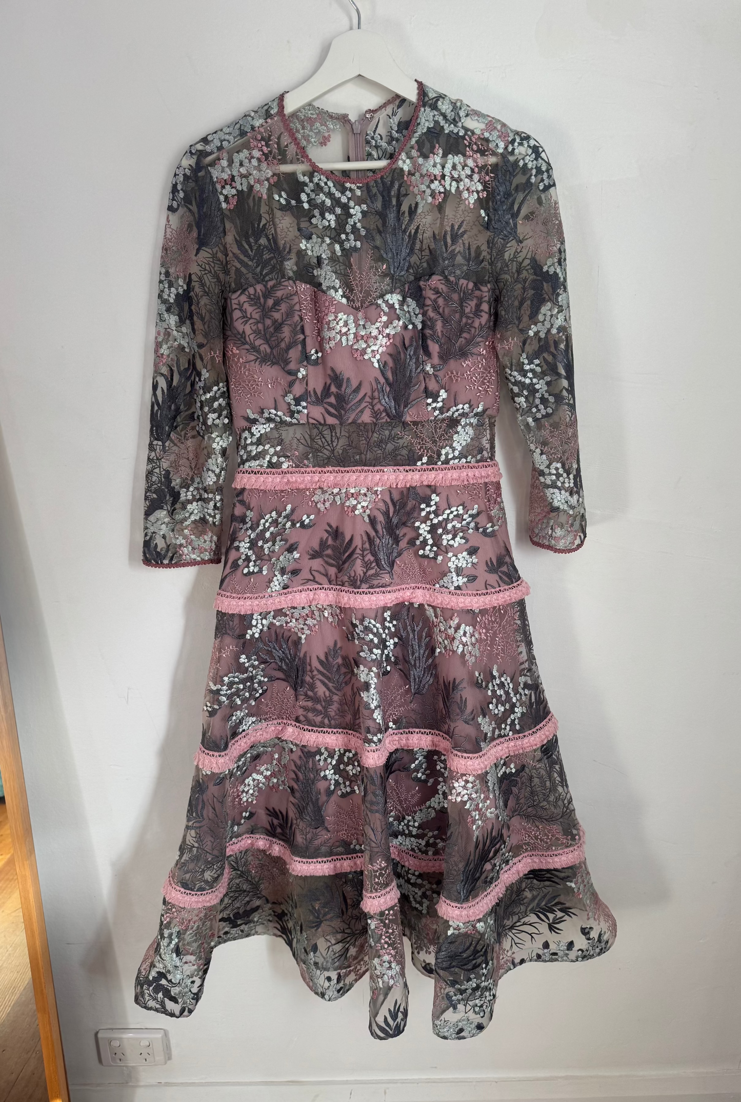 Alexis Ruth Embroidered Long-Sleeve Cocktail /Evening Dress - Size M