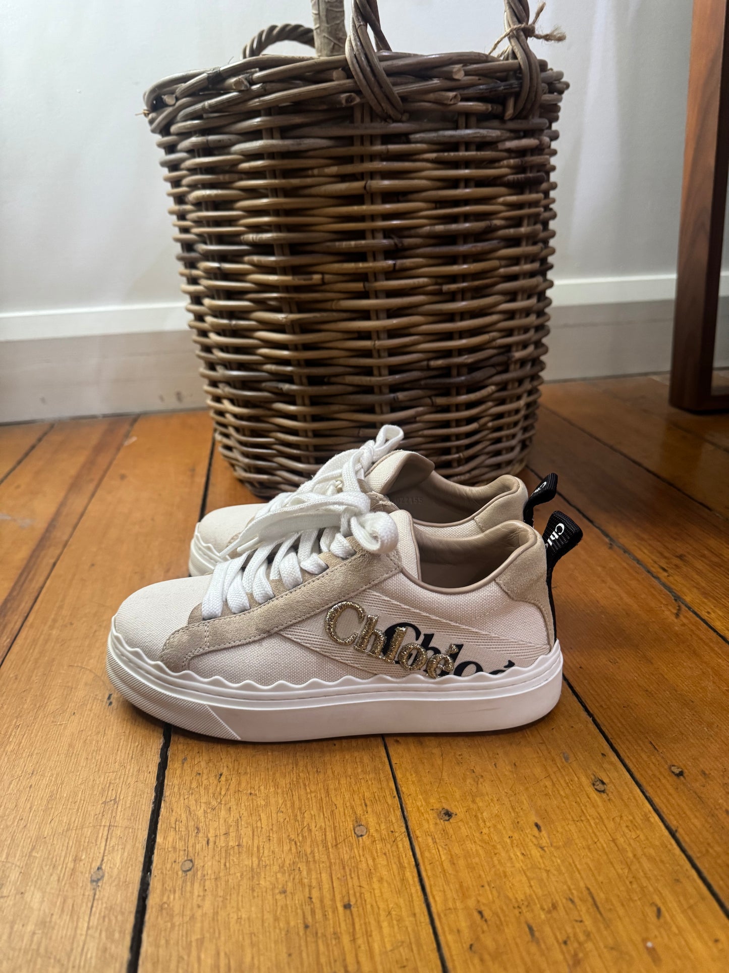 Chloe Lauren Sneaker with Logo - Size 35