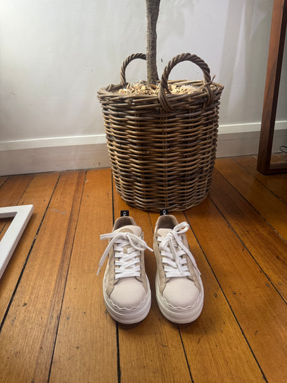 Chloe Lauren Sneaker with Logo - Size 35